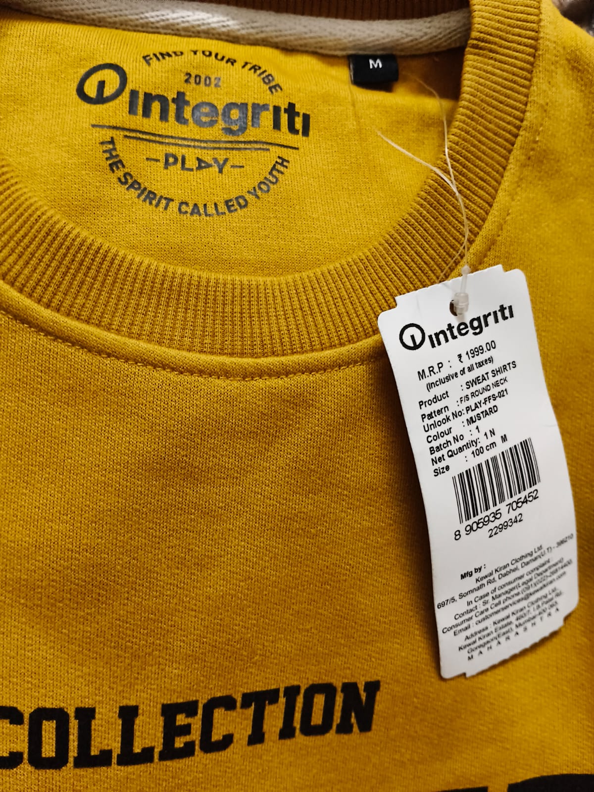 Men’s Printed Crew Neck Sweatshirt – Mustard Yellow